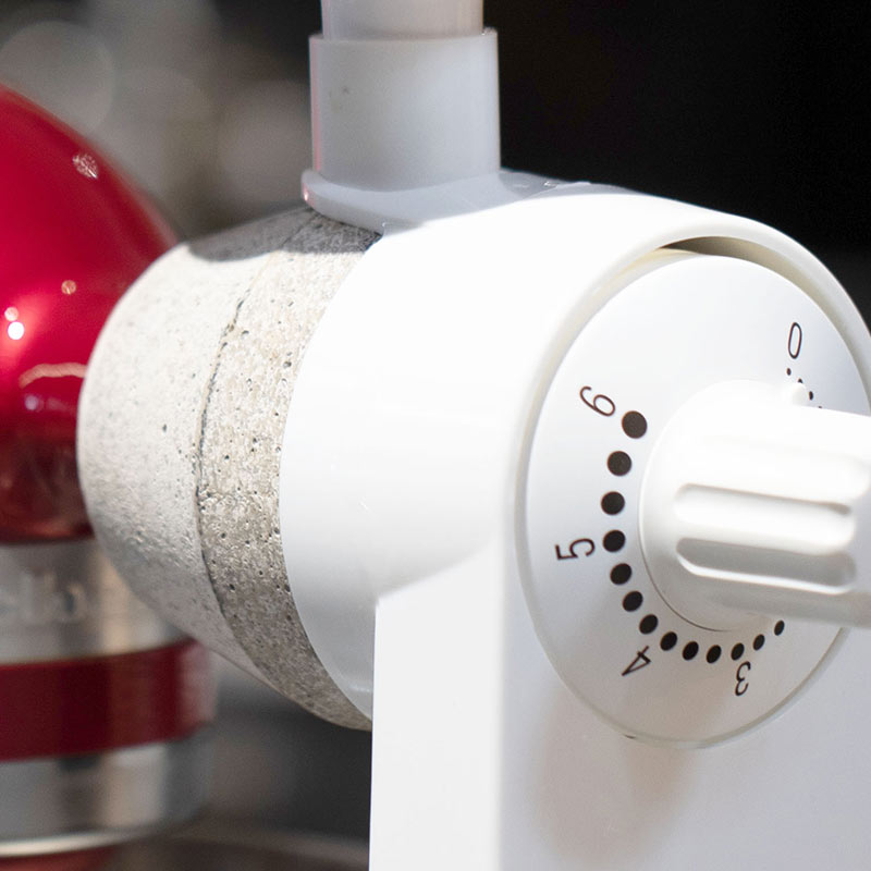 Getreidemuehlen-Vorsatz-KitchenAid-4-476241 Getreidemühlen Vorsatz für KitchenAid mit Steinmahlwerk